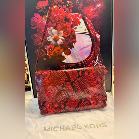 Michael Kors Daria Foldover Python Embossed Clutch - Picture 3 of 15